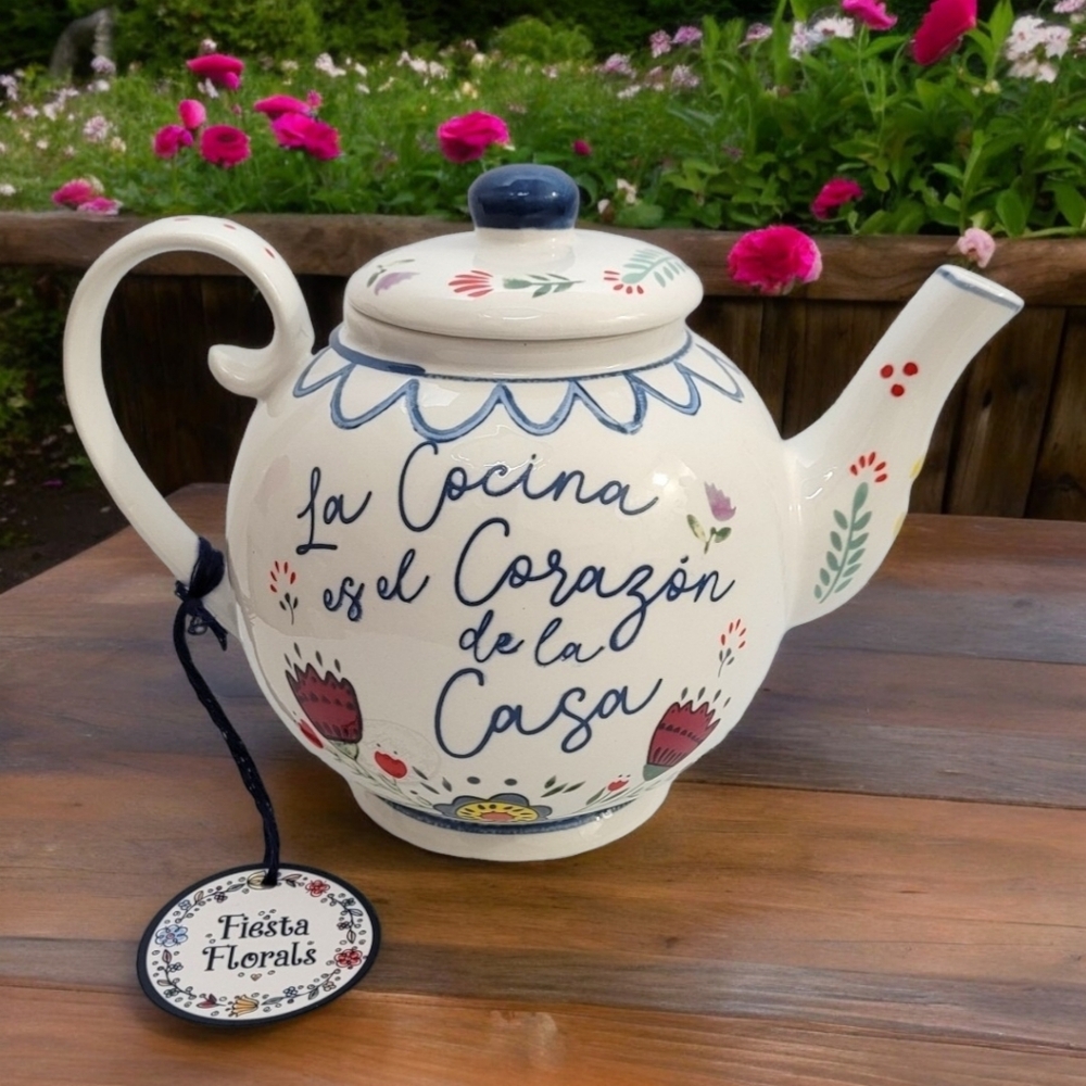 🆕️ Beautiful Festive Whimsical Floral Tea Pot  - NWT